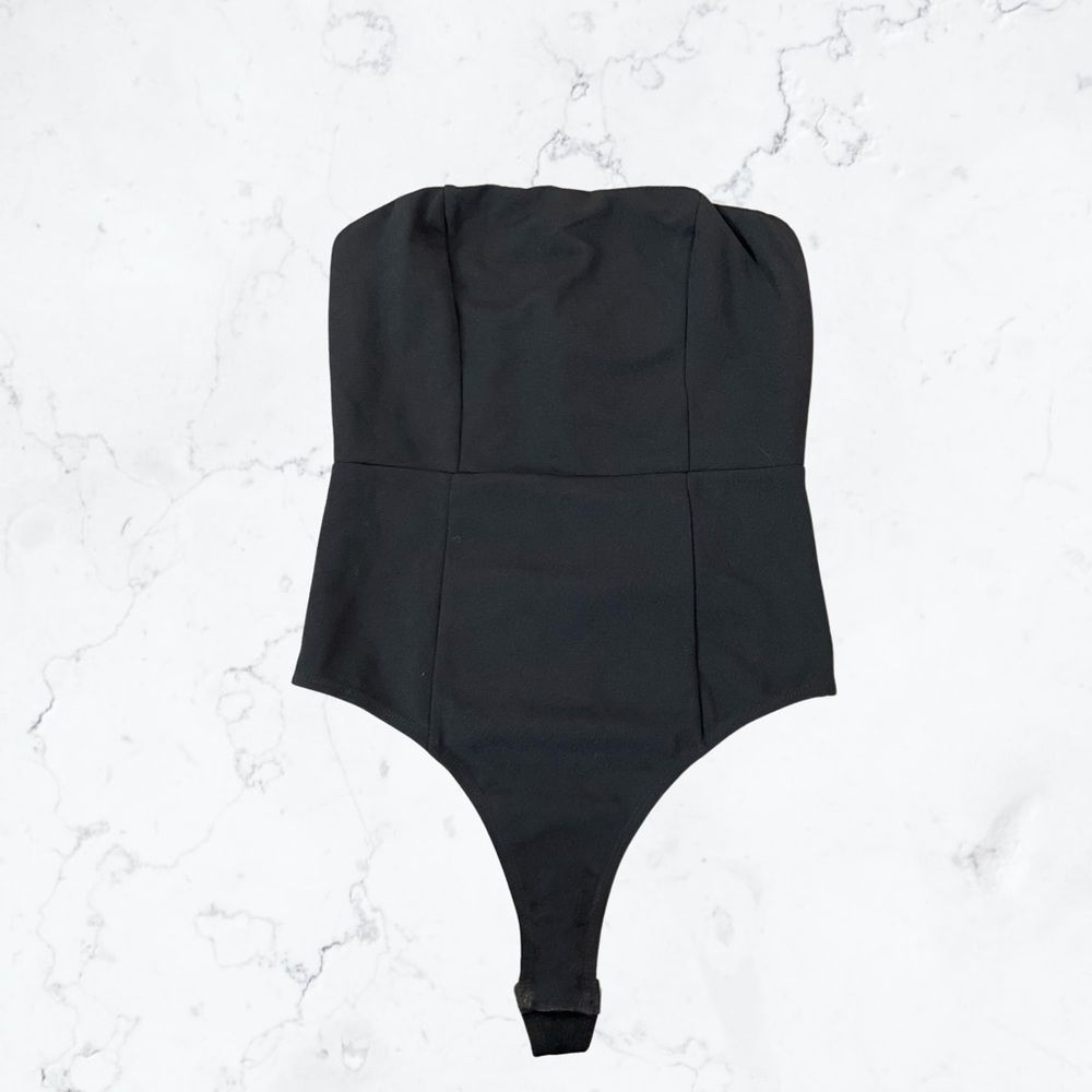 🍐3/$20🍐Black Strapless Panelled High Cut Bodysuit